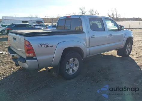 2007 Toyota Tacoma Base V6 z USA, uszkodzony, nr VIN 3TMLU42N77M009237